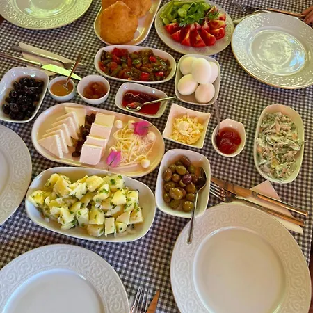 Em-ba Butik 3* Demre