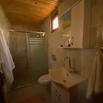 Em-ba Butik 3*