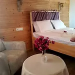 Em-ba Butik Bed & Breakfast Demre